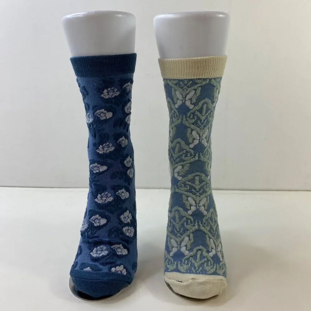 Womens Floral Pattern Crew Socks Set 2 Flowers Paisley Blue Green White